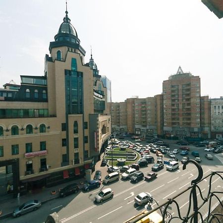 Apartment Arena City Loft Κίεβο Εξωτερικό φωτογραφία
